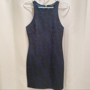Fitted cocktail/party dress with lace